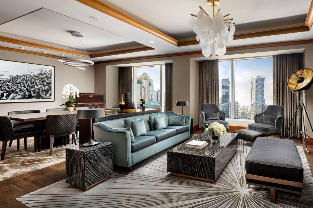 The Ritz-Carlton, Toronto Hotel Exterior photo